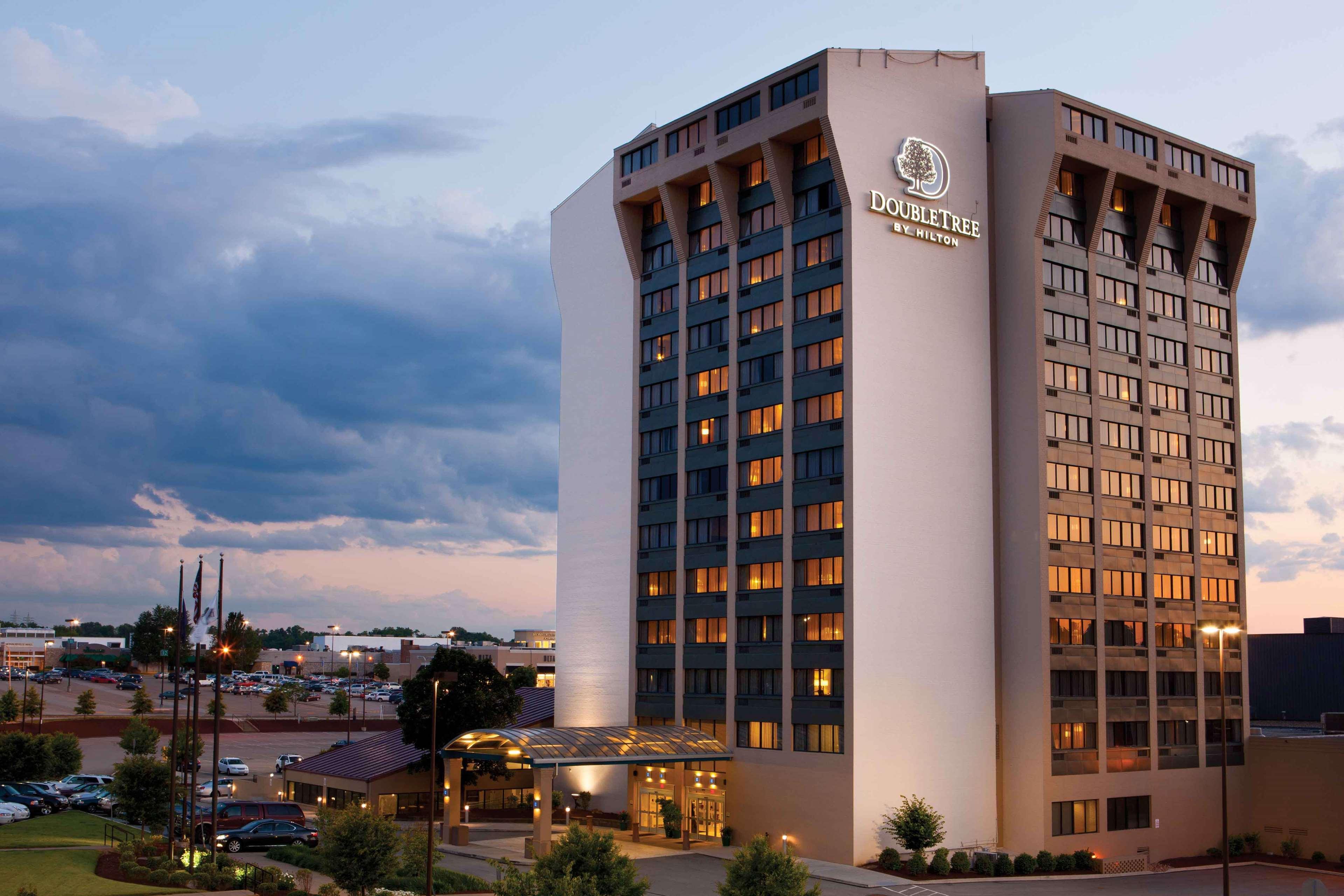 Doubletree By Hilton Pittsburgh Monroeville Convention Center Exterior foto